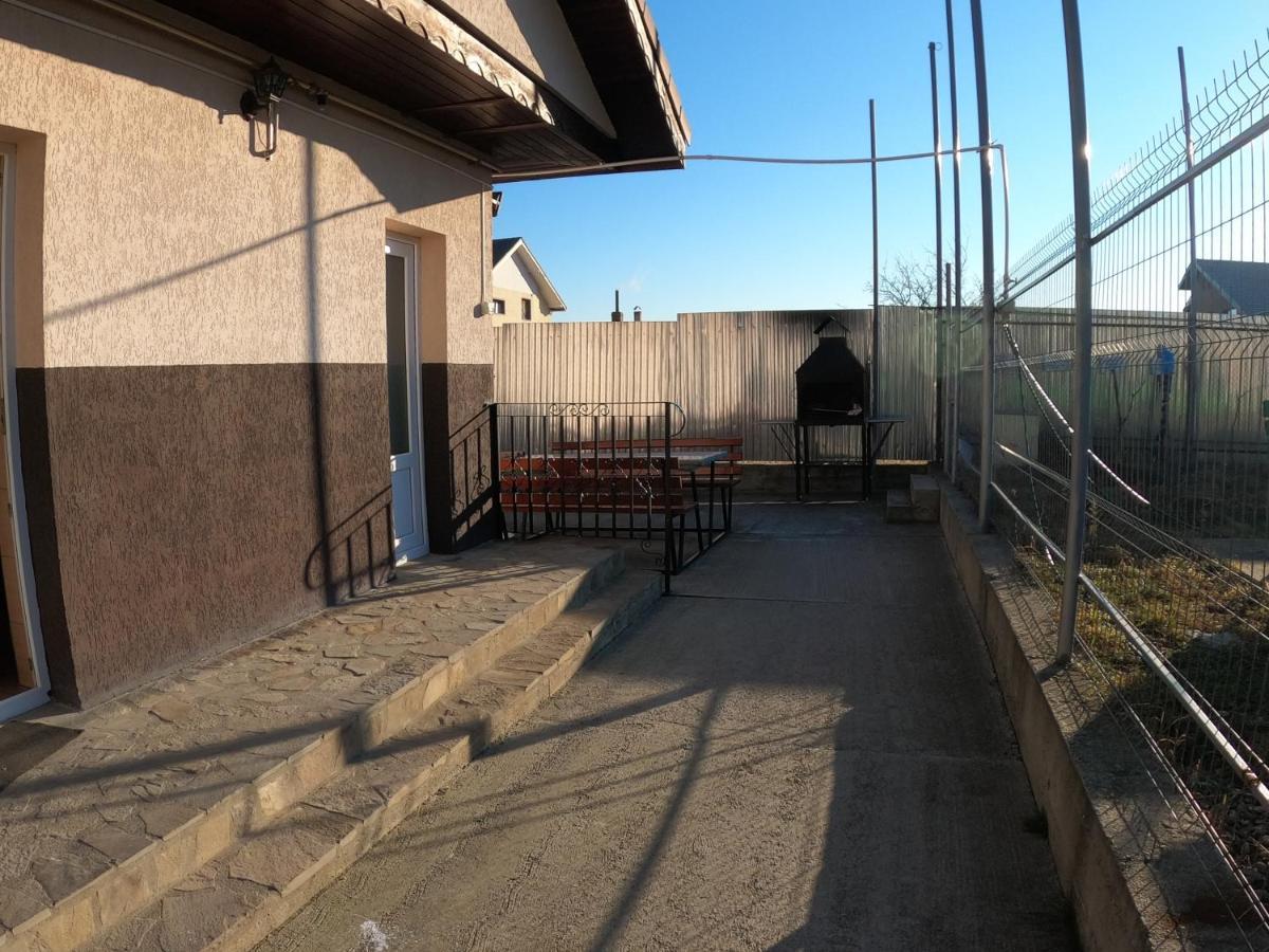 Motel Aris Meridian Piatra Neamţ Eksteriør billede