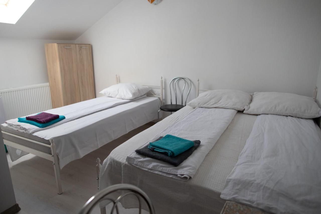 Motel Aris Meridian Piatra Neamţ Eksteriør billede