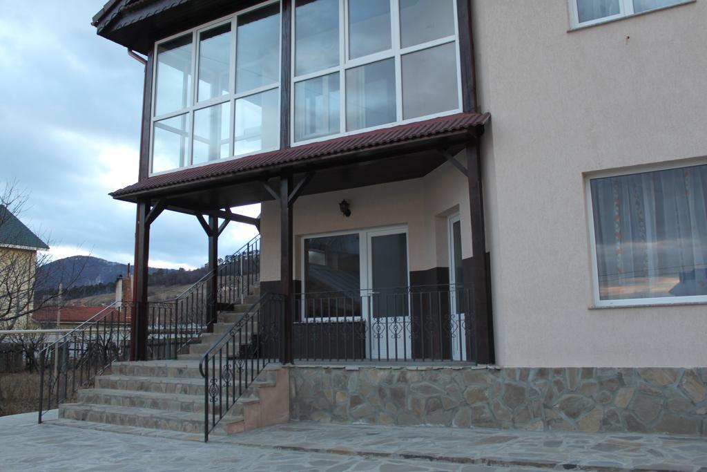Motel Aris Meridian Piatra Neamţ Eksteriør billede