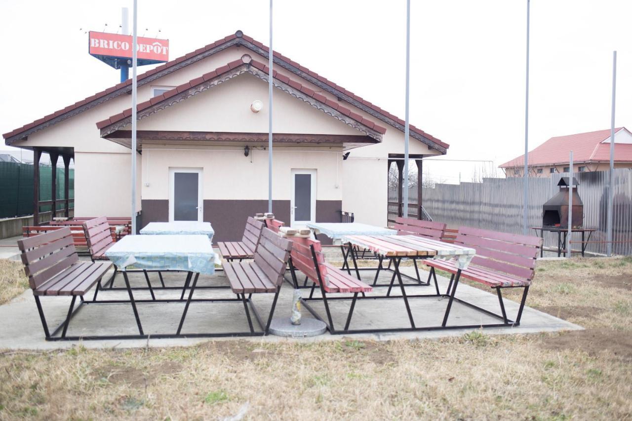 Motel Aris Meridian Piatra Neamţ Eksteriør billede